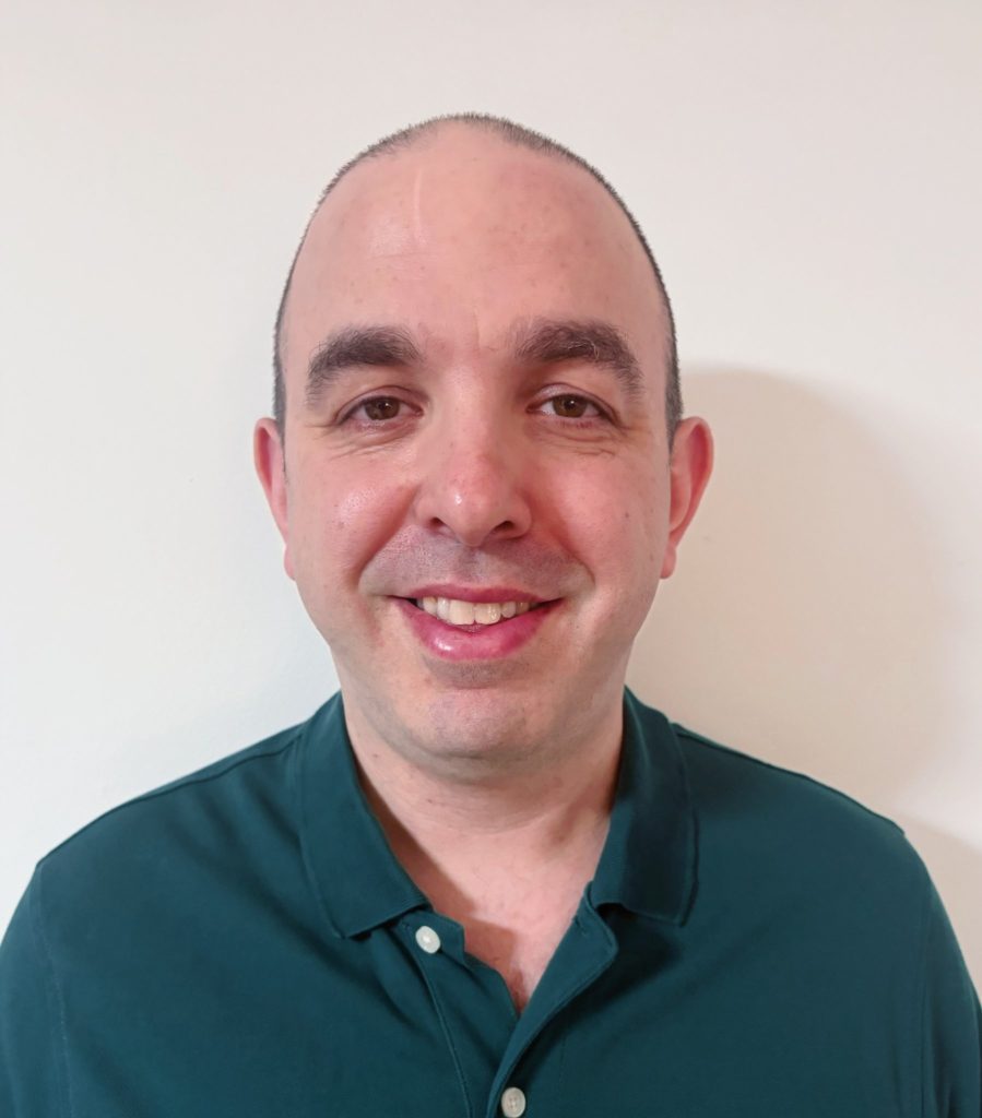 resized image 899x1024